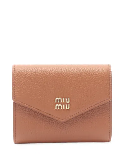 Pre-owned Miu Miu Vit Daino Trifold Wallet In Brown