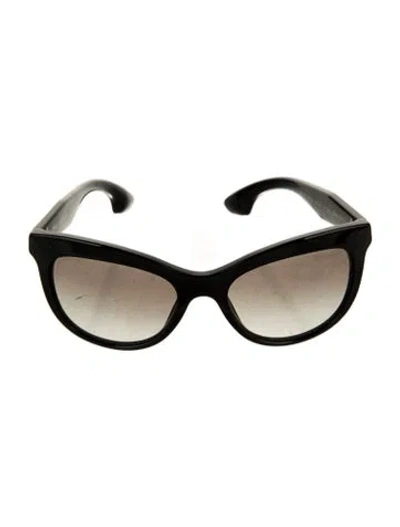 Pre-owned Miu Miu Wayfarer Gradient Sunglasses In Black