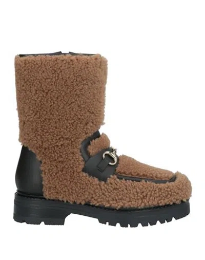 Miu Miu Woman Ankle Boots Camel Size 8 Shearling In Beige