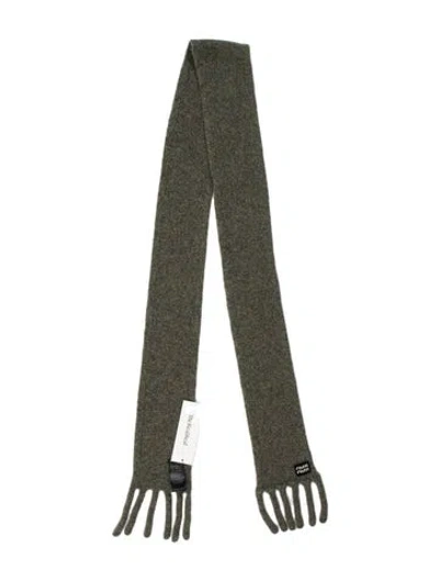 Pre-owned Miu Miu Wool Scarf In Green