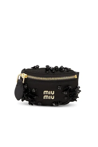 Miu Miu Wrist Pouch In Nero
