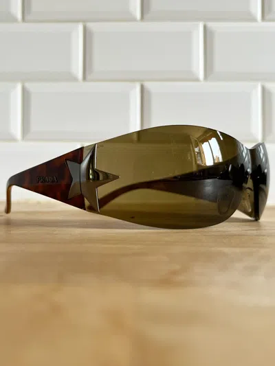Pre-owned Miu Miu X Prada Spr 72g Star Sunglasses In Brown