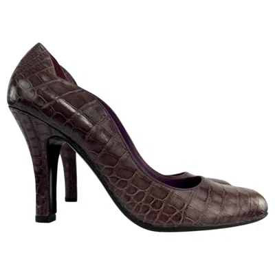 Pre-owned Miuccia Prada Unworn Early 2000s Prada Genuine Alligator Purple Scalloped Pumps 36