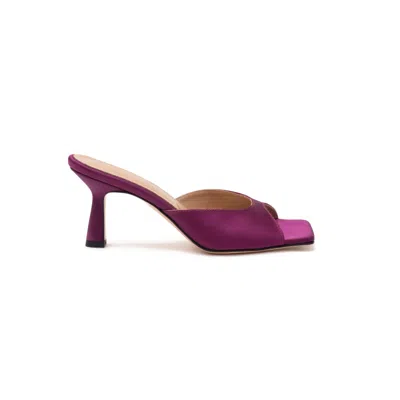 MIYANA BERLIN WOMEN'S PINK / PURPLE LEVA MULES IN PURPLE SATIN