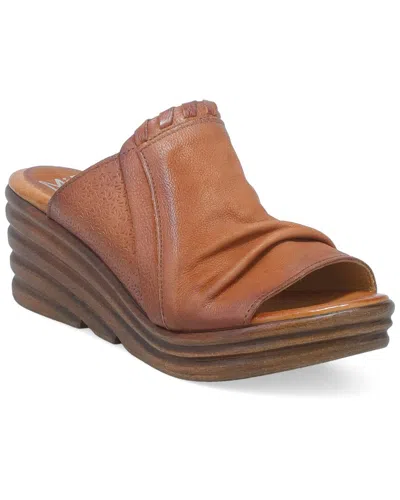 Miz Mooz Abbie Leather Wedge Sandal In Red