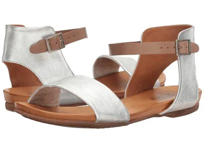 Miz Mooz Alanis In Multi