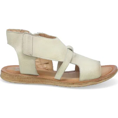 Miz Mooz Finnley Sandal In Linen