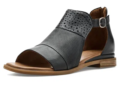 Miz Mooz Gaven Flat Sandals In Black