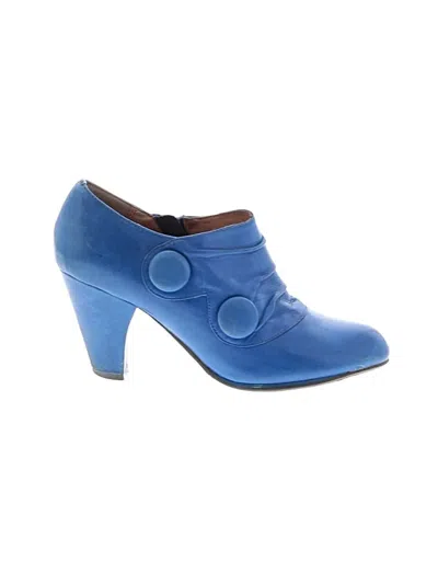 Pre-owned Miz Mooz Heels In Blue