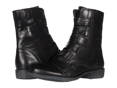 Miz Mooz Leighton In Black