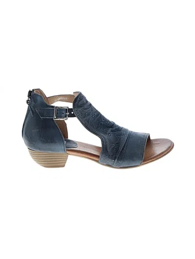 Pre-owned Miz Mooz Sandals In Blue