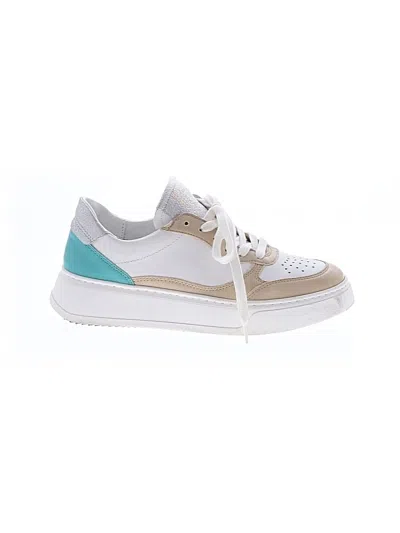 Pre-owned Miz Mooz Sneakers In White