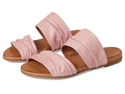 Miz Mooz Tevin In Pink