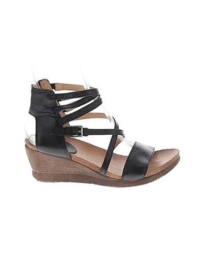 Pre-owned Miz Mooz Wedges In Black