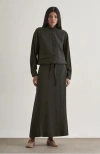 Mizalle Maxi Skirt In Black