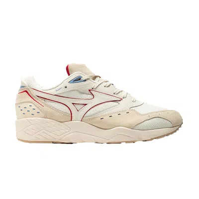 Pre-owned Mizuno Contender 'snow White Red' In Cream