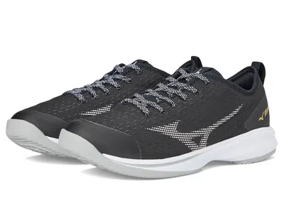 Mizuno Dominant 4 Low Turf In Black