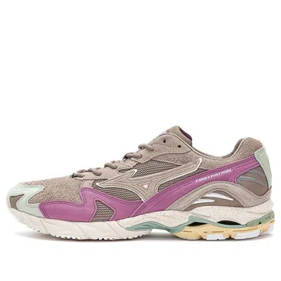 Mizuno Footpatrol X Wave Rider 10 'grey Rust' In Gray