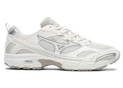 Pre-owned Mizuno Men's  Mxr Og Sneakers In Summer Sand/pristine