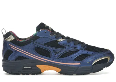 Pre-owned Mizuno Men's  Mxr Osaka Pack Sneakers In Black/cadmium Orange In Multi