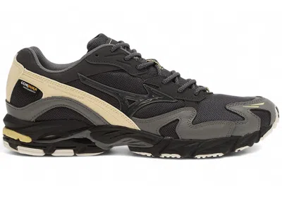 Pre-owned Mizuno Men's  Wave Rider 10 Cordura Sneakers In Black Sand/quiet Shade/banana