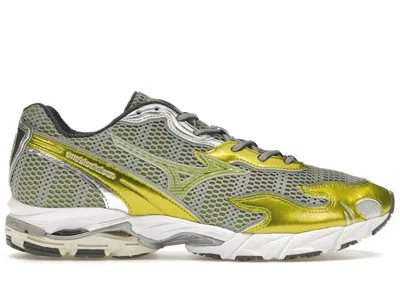 Pre-owned Mizuno Men's  Wave Rider 10 Flame Wave One Block Down Amazon Sneakers In Chartreuse/grey/white In Multi