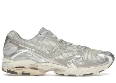 Pre-owned Mizuno Men's  Wave Rider 10 Metallic Snow White Sneakers In  Snow White/white Sand/nimbus Cloud