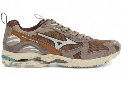 Pre-owned Mizuno Men's  Wave Rider 10 Sneakers In Fossil/white/thrush