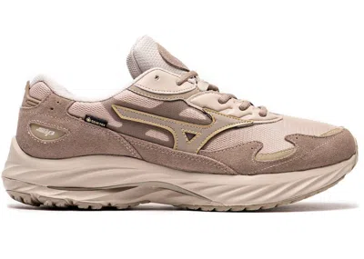 Pre-owned Mizuno Men's  Wave Rider Beta Goretex Sneakers In Silver Cloud/vintage Khaki/ge Gold