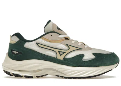Pre-owned Mizuno Men's  Wave Rider Beta Sneakers In Cream/green In Multi
