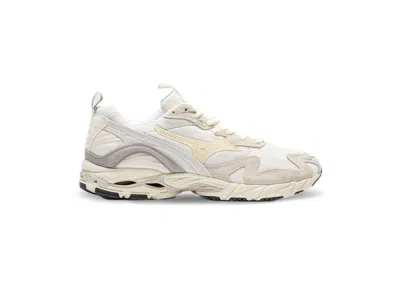 Pre-owned Mizuno Men's  Waverider 10 Snow Sneakers In White Opal
