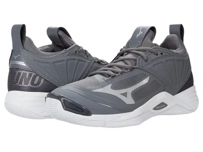 Mizuno Wave Momentum 2 In Gray