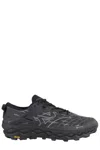 Mizuno Wave Mujin Ls Gore-tex Sneakers Black / Quiet Shade / Black Sand In Black