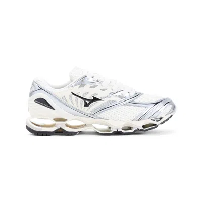Mizuno Wave Print Sneaker In Animal Print