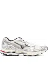 Mizuno Wave Rider 10 S Sneaker In White