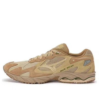 Mizuno Wave Solar 'apricot Brown'