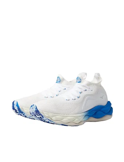 Mizuno Women Wave Neo Ultra Running Shoe In Staff In White