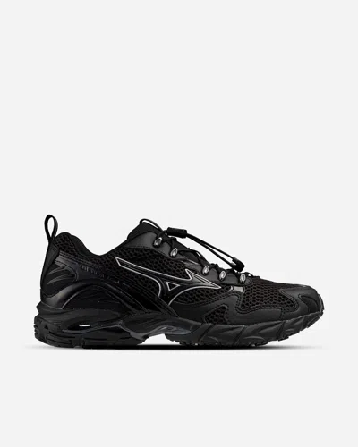 Mizuno X Sly Tokyo Wave Rider 10 | White | Size: In Black