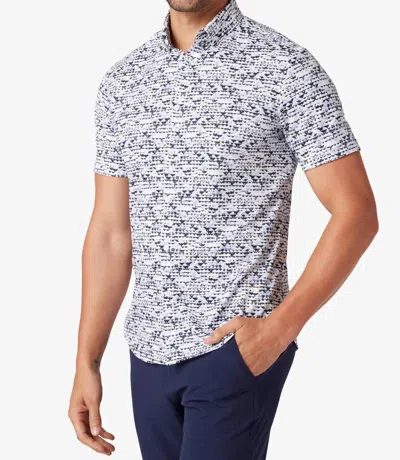 Mizzen + Main Halyard Short Sleeve In Sky Small Triangles Print In Multi