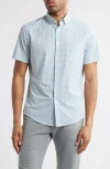 Mizzen + Main Mizzen+main Leeward Trim Fit Diamond Print Short Sleeve Stretch Button-up Shirt In White Foulard