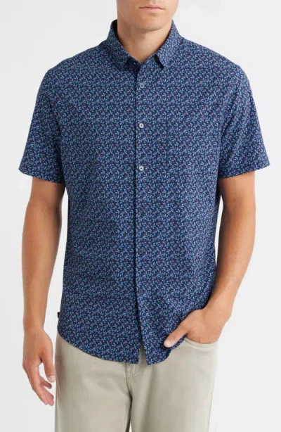 Mizzen + Main Mizzen+main Leeward Trim Fit Short Sleeve Performance Button-up Shirt In Multi