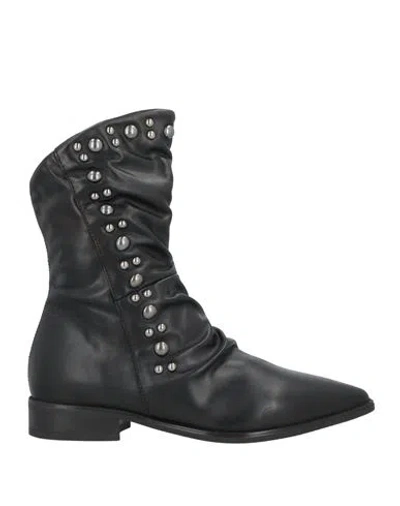 Mjus Woman Ankle Boots Black Size 8 Leather