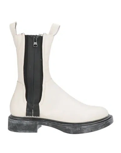 Mjus Woman Ankle Boots Off White Size 9 Leather