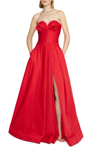 ml Monique Lhuillier Sabine Strapless Gown In Red