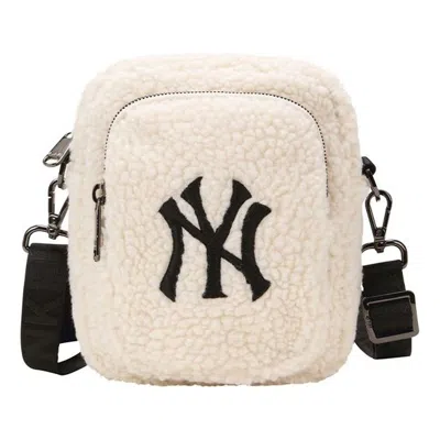 Mlb Ny New York Yankees Polar Fleece Wool Crossbody Bag Mini White
