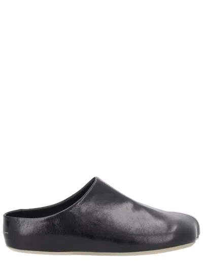 Mm6 Maison Margiela Anatomical Leather Sabot In Black
