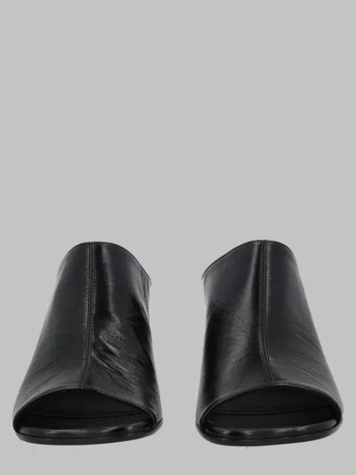 Mm6 Maison Margiela Anatomic Leather Mule In Black