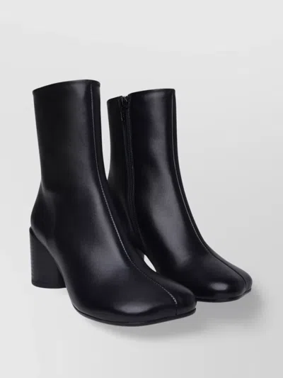 Mm6 Maison Margiela Ankle Boots In Leather In Black