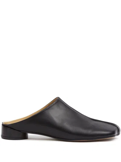 Mm6 Maison Margiela Asymmetric-toe Leather Slippers In Black