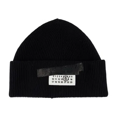 Mm6 Maison Margiela Beanie In Black